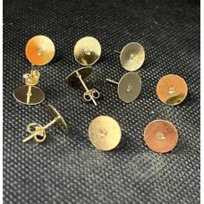 Base de brinco para colagem (8mm) pct com 10 pares banho dourado BB-10172